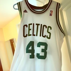 Celtics jersey